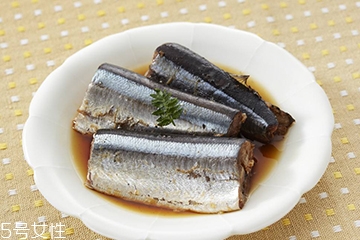 青魚能做魚干嗎？青魚怎么做成魚干？