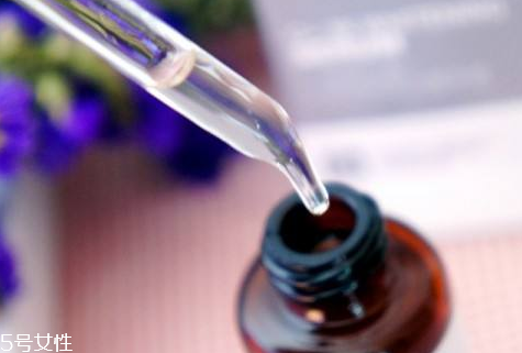 精華液去皺紋嗎？皺紋可以用精華液去除嗎？