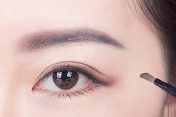 提眉和雙眼皮一起做嗎？提眉和雙眼皮要隔開(kāi)多久
