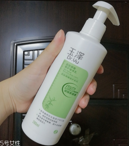 玉澤皮膚屏障修護(hù)身體乳和標(biāo)婷維生素e乳哪個好