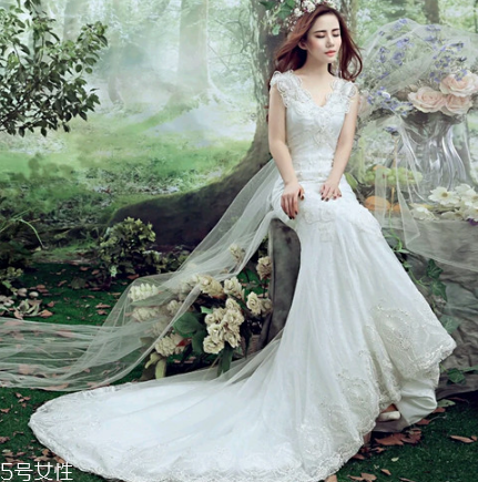 婚紗租一天多少錢？婚紗租金一般是多少？