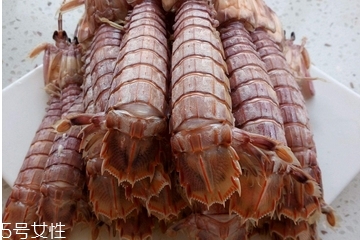 皮皮蝦能和牛肉一起吃嗎？皮皮蝦能和牛肉同吃嗎？