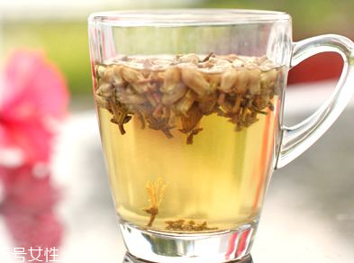 梅花可以泡水喝嗎？梅花泡水的功效