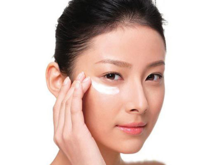 眼霜分年齡嗎？眼霜使用分年齡段嗎？