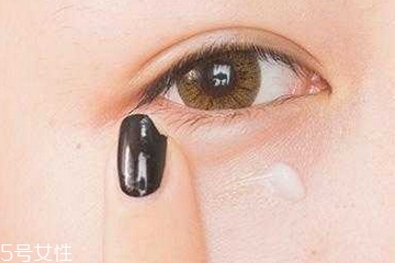 眼霜開封后保質(zhì)期多久？眼霜開封多久不能用？