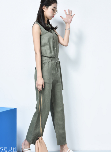 不會搭配衣服怎么辦？女生不會搭配怎么解決？