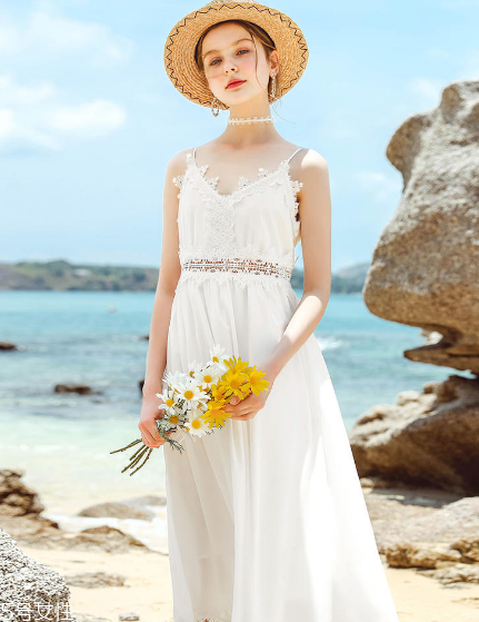 夏天穿白色裙子好看嗎？夏季白色連衣裙搭配圖片