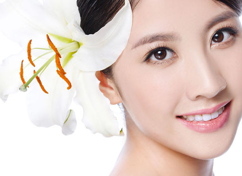 皮秒激光多少錢？皮秒激光的風(fēng)險(xiǎn)大嗎