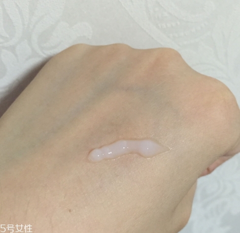 珂潤眼霜怎么樣？珂潤眼霜使用心得