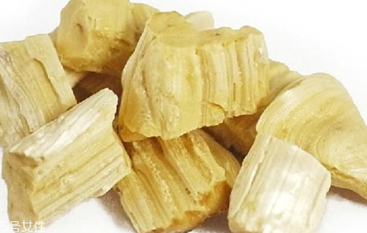 姜糖能和西瓜一起吃嗎？姜糖能和蜂蜜一起吃嗎？