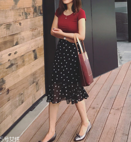 夏季面試穿什么衣服？夏季面試穿搭技巧