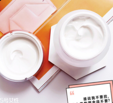 素顏霜是彩妝嗎？素顏霜屬于彩妝嗎？