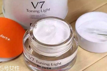 素顏霜晚上可以不洗嗎？素顏霜不洗有副作用嗎？