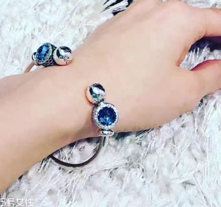 貓眼石手鐲一般多少錢？貓眼石手鐲市場價格