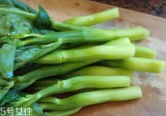 芥蘭不能和什么一起吃？芥蘭能和雞肉吃嗎？