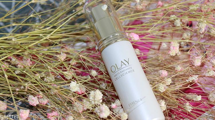 olay水感透白系列與水感透白臻粹系列哪個(gè)好？什么區(qū)別？