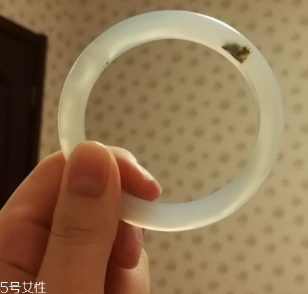 手鐲有裂紋怎么辦？手鐲有裂縫處理辦法