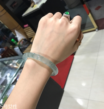 手鐲16號是多大？手鐲16號內(nèi)徑有多少厘米？