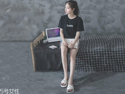 夏天穿什么涼鞋舒服？夏天適合穿什么涼鞋？