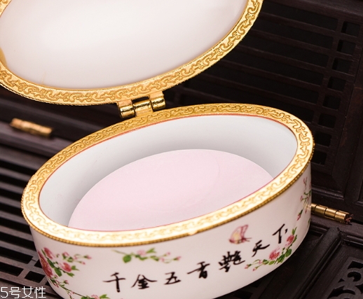 戴春林鴨蛋粉養(yǎng)顏嗎？戴春林鴨蛋粉作用