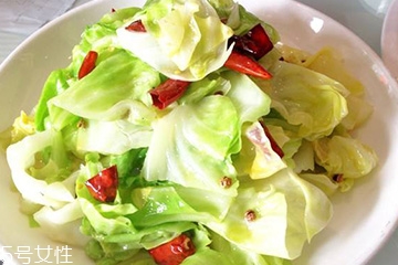牛心菜的營(yíng)養(yǎng)成分 牛心菜的營(yíng)養(yǎng)成分是什么？