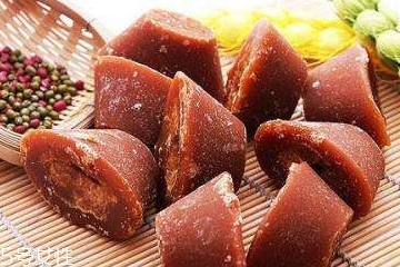 紅糖面膜可以去黑頭嗎？紅糖面膜加什么去黑頭？
