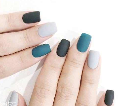 美甲跳色什么意思？美甲跳色有什么作用？