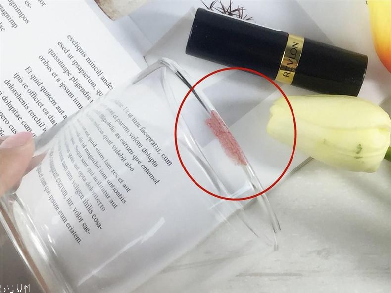 露華濃525是什么色？露華濃525適合黃皮嗎？