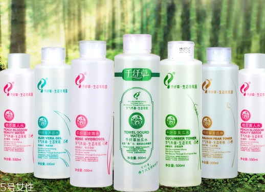 絲瓜水和薏仁水哪個好？絲瓜水和薏仁水對比