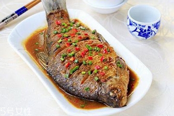 鳊魚(yú)和鯽魚(yú)哪個(gè)好 鳊魚(yú)和鯽魚(yú)的區(qū)別