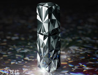 干性膚質(zhì)用什么肌底液好 乳霜質(zhì)地深層補水