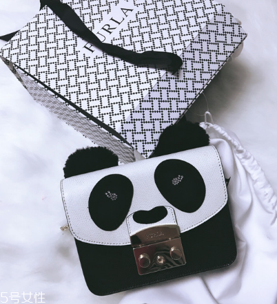 furla熊貓包多少錢(qián) 萌化你的少女心