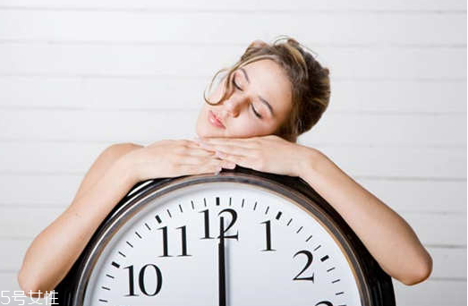 睡眠時(shí)間長(zhǎng)好嗎 睡眠時(shí)間長(zhǎng)的危害