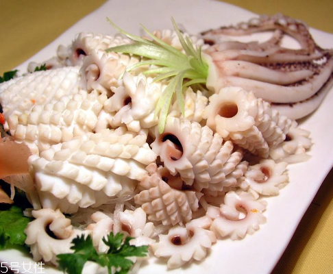 買(mǎi)魷魚(yú)怎么挑 看這五個(gè)指標(biāo)