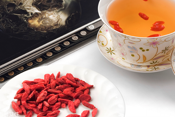 枸杞為什么會(huì)黏在一起 原來(lái)是這樣