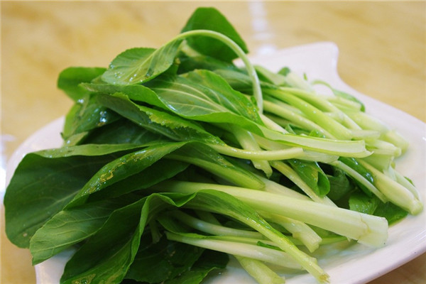 小白菜能否生吃 吃小白菜對(duì)身體有什么好處