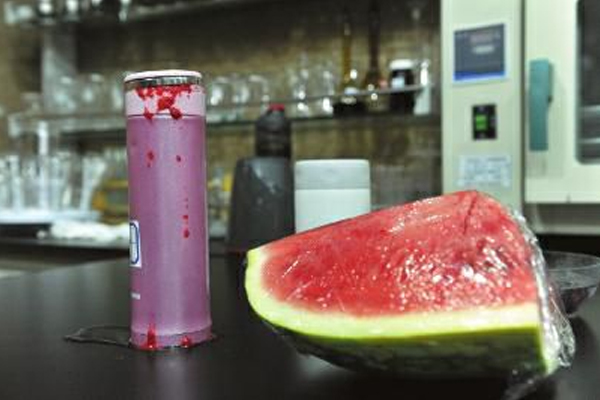 保溫杯裝果汁為什么會爆炸？不銹鋼保溫杯清洗方法
