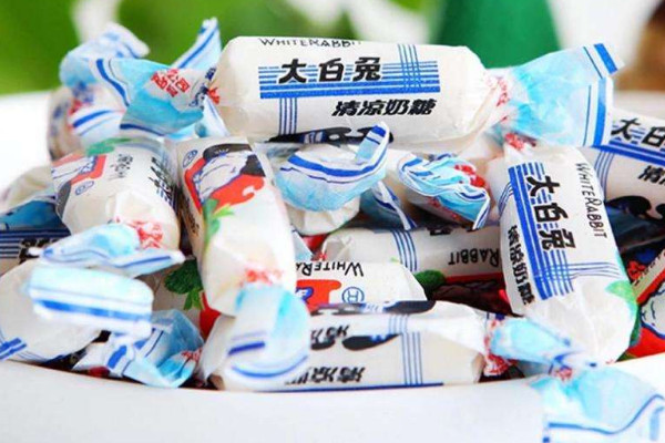 大白兔奶糖怎么分辨軟硬？這些人可不能吃