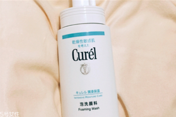 珂潤卸妝啫喱和卸妝蜜哪個(gè)好 珂潤卸妝啫喱真假辨別