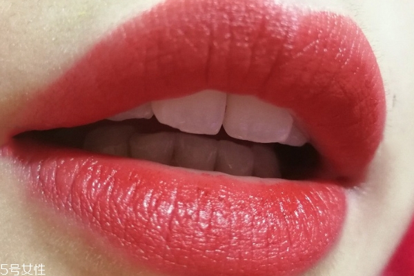 mac秋冬色黃皮日?？诩t推薦 美到你無法自持