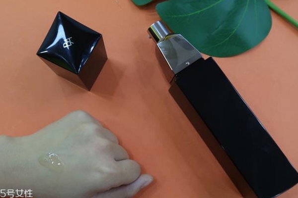 黑ba化妝水用法 用對了才不浪費(fèi)