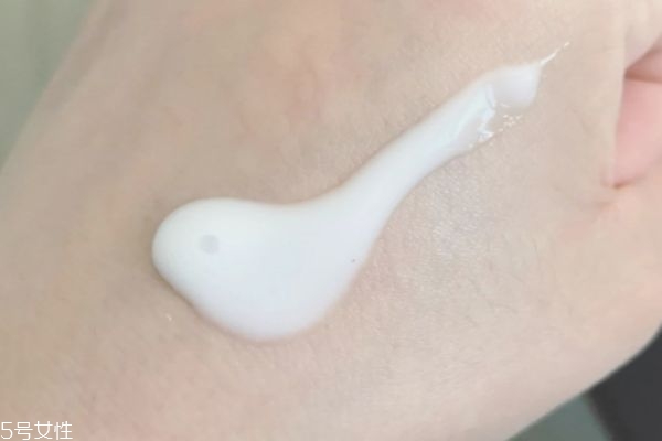 平價身體乳排行榜10強(qiáng) 秋冬必備