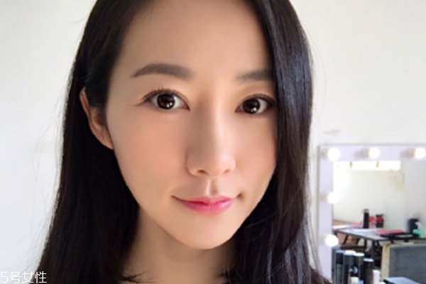 怎樣預(yù)防魚尾紋 這些習慣能預(yù)防