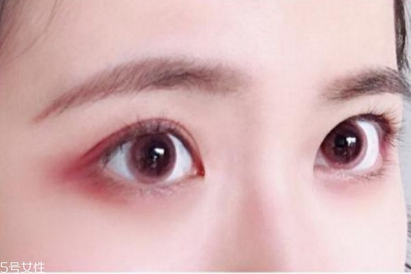 梅子色眼影怎么畫(huà) 梅子色眼影畫(huà)法