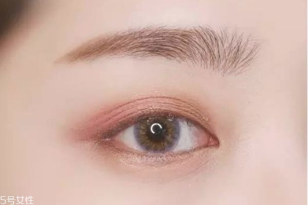 日常大眼妝的畫(huà)法教程 日常大眼妝畫(huà)法