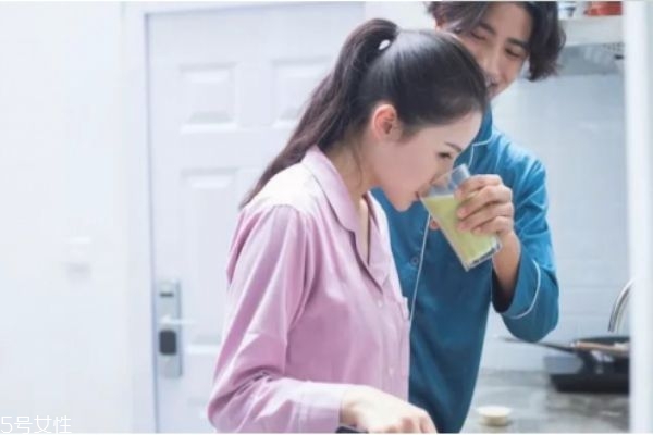 產后奶水不足吃什么好 推薦幾款催乳食物