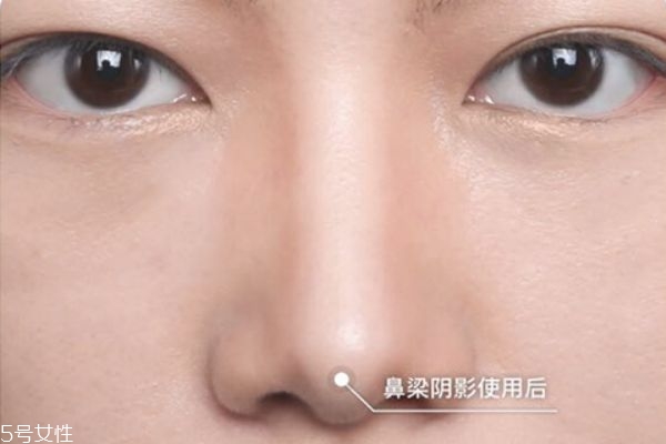 修容棒怎么畫(huà)鼻子 鼻影的畫(huà)法圖解