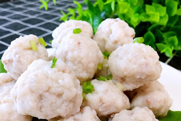 魚(yú)丸有刺嗎 一般沒(méi)有