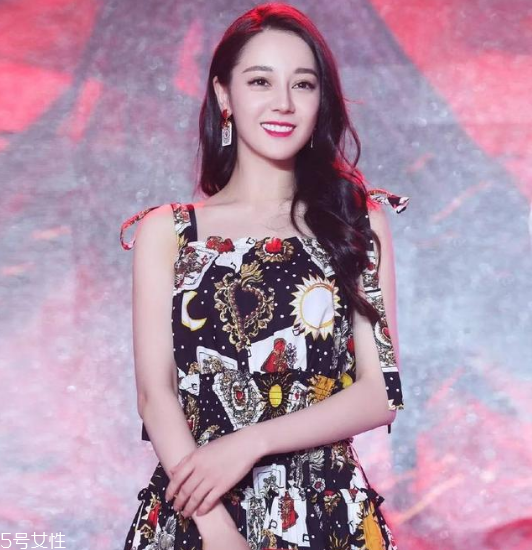 各種長(zhǎng)卷發(fā)名稱及圖片 長(zhǎng)卷發(fā)圖集
