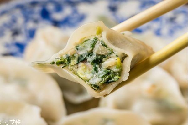 孕婦可以吃薺菜水餃嗎 孕婦吃了薺菜會(huì)怎樣